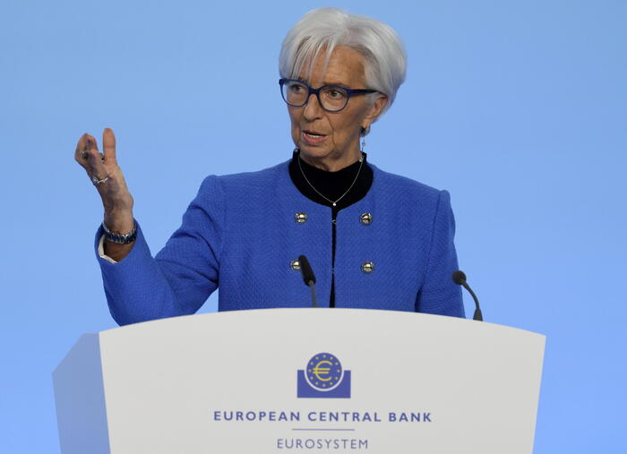 Lagarde: 'Prematuro dire dove si fermerà il calo dei tassi'