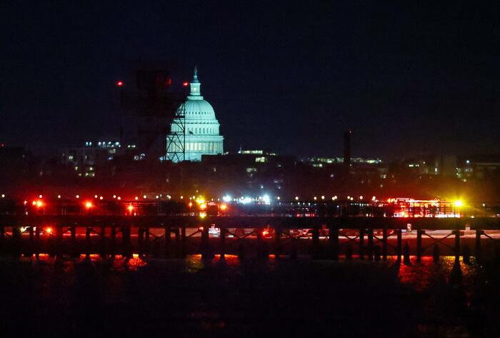 Scontro aereo-elicottero, strage nei cieli di Washington