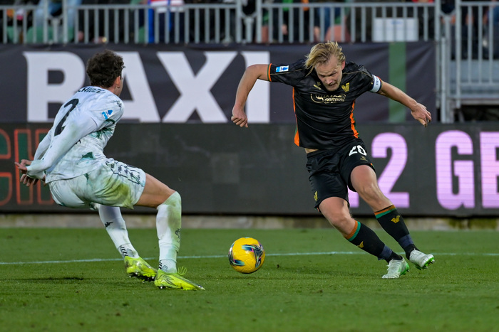 Soccer: Venezia, Empoli battle out 1-1 draw