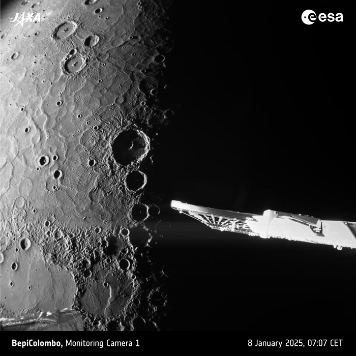 Su Mercurio le tracce di antiche eruzioni e crateri bui  VIDEO