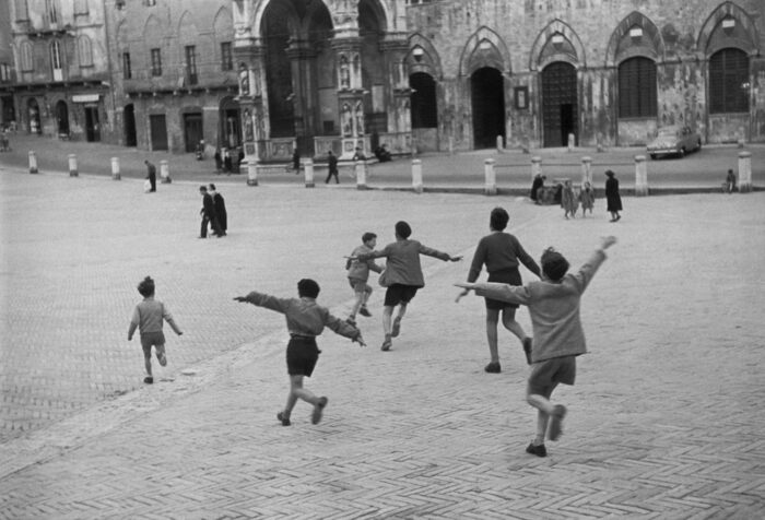 Henri Cartier-Bresson e l'Italia, da febbraio a Camera