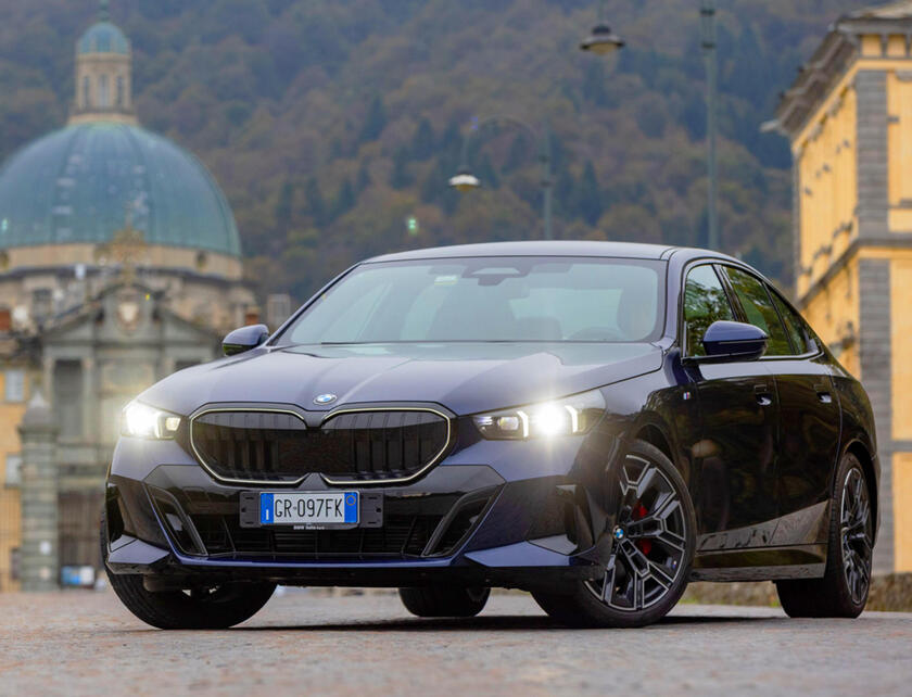 Evoluzione a 360 gradi per le Bmw Serie 5 serie G60 © ANSA/Bmw