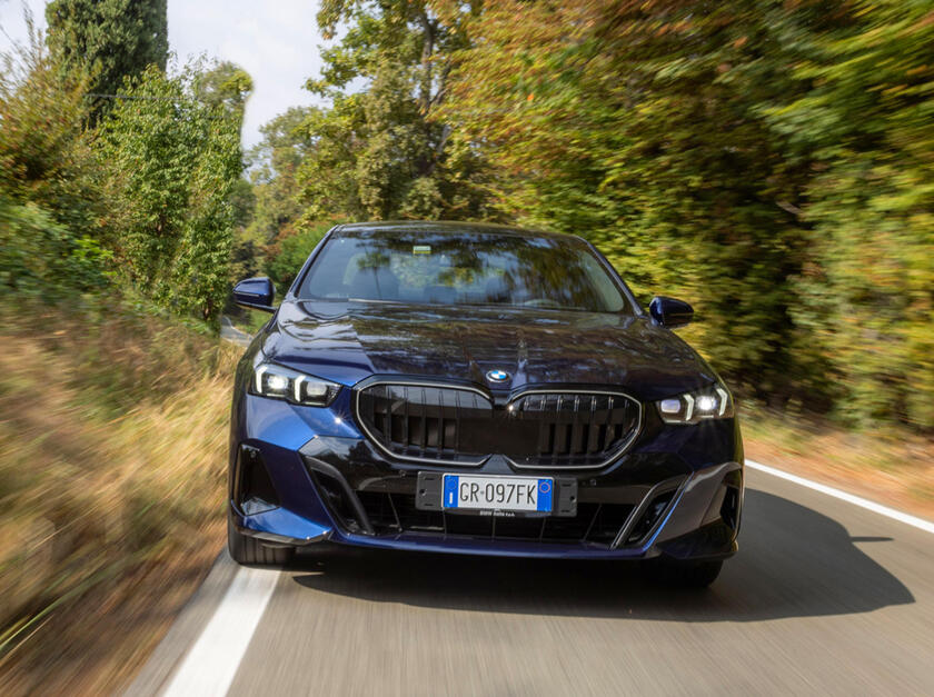 Evoluzione a 360 gradi per le Bmw Serie 5 serie G60 © ANSA/Bmw