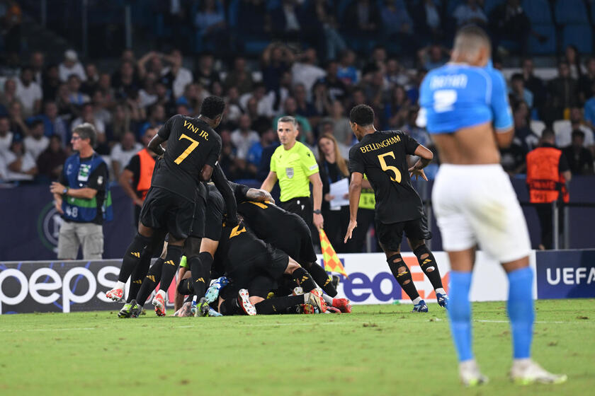 &gt;&gt;&gt;ANSA/ Champions: gol e spettacolo, il Real la spunta sul Napoli - RIPRODUZIONE RISERVATA