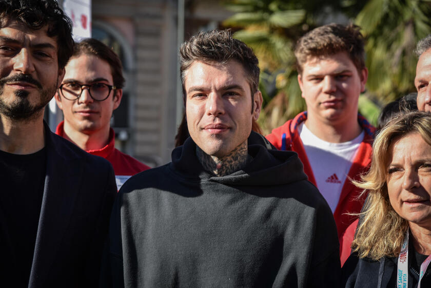 Avis in piazza con Fedez,  'giovani sono futuro della donazione ' - RIPRODUZIONE RISERVATA