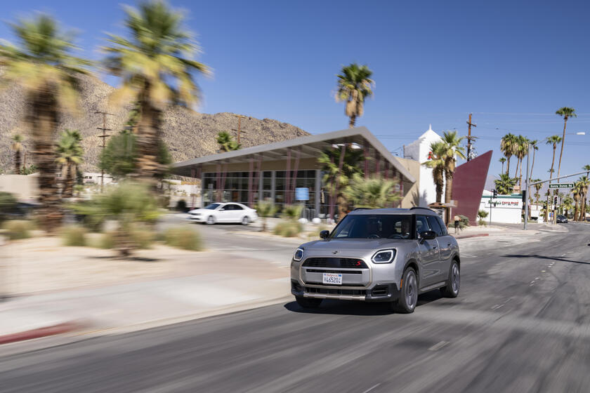 Mini Countryman S ALL4 - RIPRODUZIONE RISERVATA