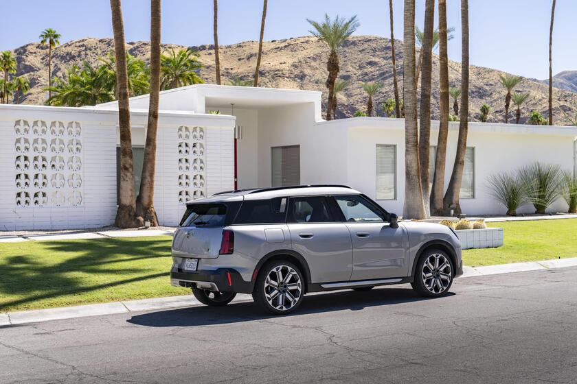 Mini Countryman S ALL4 - RIPRODUZIONE RISERVATA