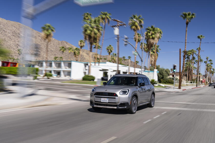 Mini Countryman S ALL4 - RIPRODUZIONE RISERVATA