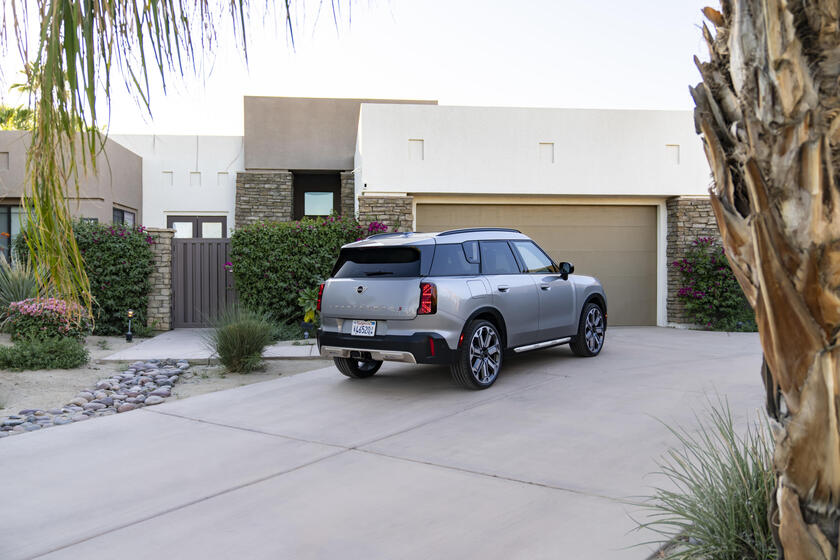 Mini Countryman S ALL4 - RIPRODUZIONE RISERVATA