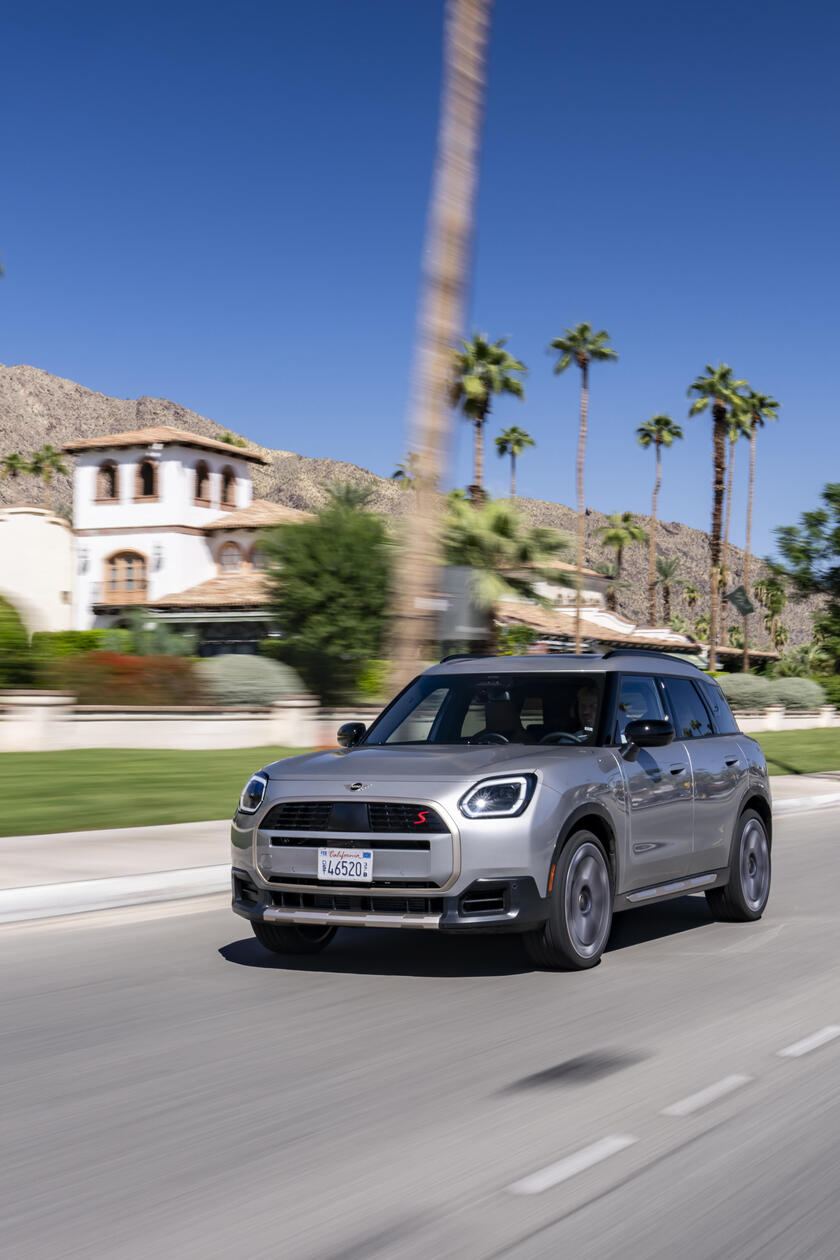 Mini Countryman S ALL4 - RIPRODUZIONE RISERVATA