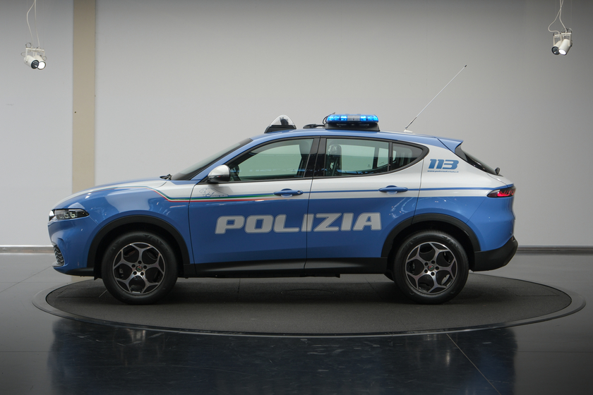 Alfa Romeo Tonale, la nuova Pantera della Polizia - RIPRODUZIONE RISERVATA