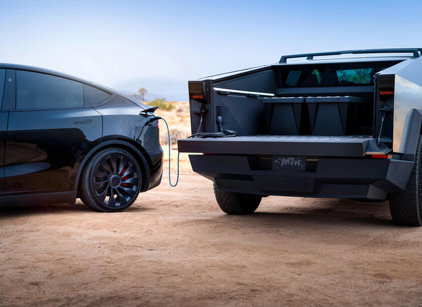 Tesla Cybertruck, in Texas prime consegne a dieci clienti © ANSA/Tesla