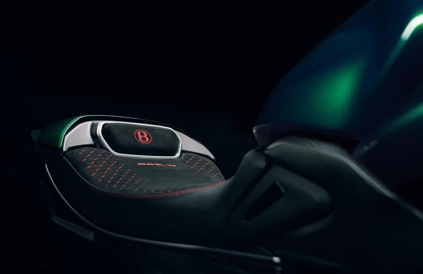 Ducati Diavel for Bentley - RIPRODUZIONE RISERVATA