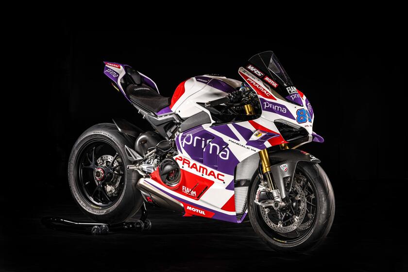 Ducati Panigale 2023 Replica - RIPRODUZIONE RISERVATA