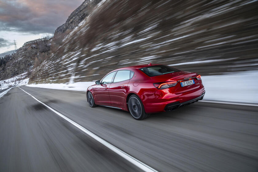 Il poderoso V8 comune denominatore dei tre gioielli del Tridente © ANSA/Maserati