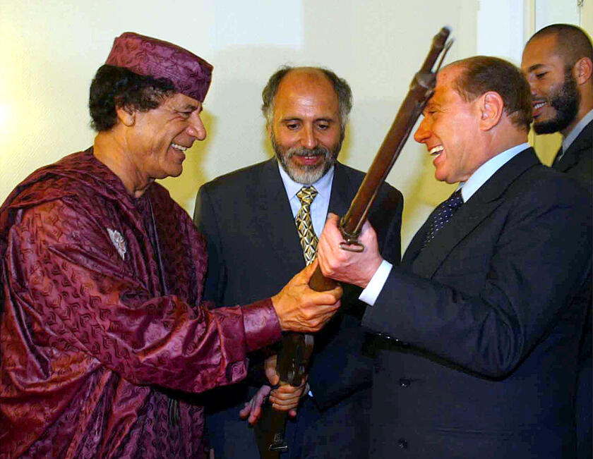 Berlusconi e Gheddafi - RIPRODUZIONE RISERVATA