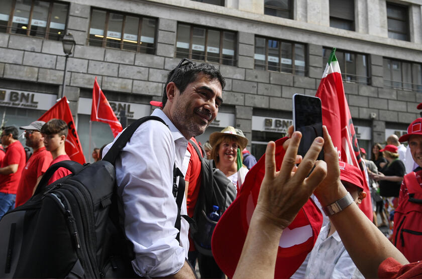 Al via la manifestazione Cgil e associazioni per salute e sanit� - RIPRODUZIONE RISERVATA