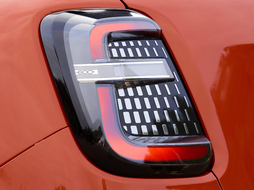 C 'è tanta tecnologia nella nuova Fiat 600e © ANSA/Stellantis Fiat