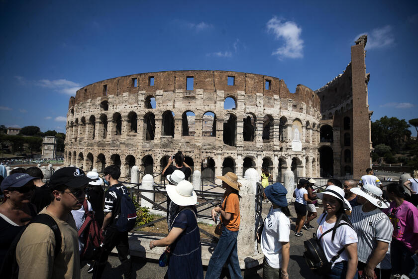 L'ITALIA È NELLA TOP TEN DEL TURISMO GLOBALE