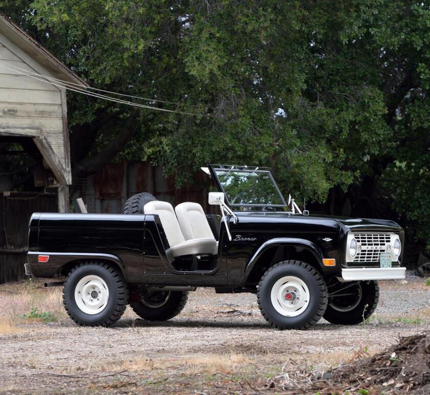 Ford Bronco U13 Roadster - RIPRODUZIONE RISERVATA