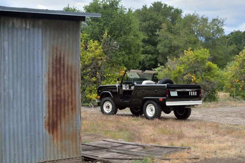 Ford Bronco U13 Roadster - RIPRODUZIONE RISERVATA