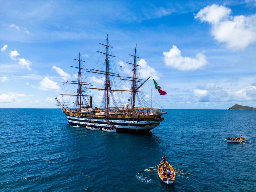 L 'Amerigo Vespucci nel  mar dei Caraibi - RIPRODUZIONE RISERVATA