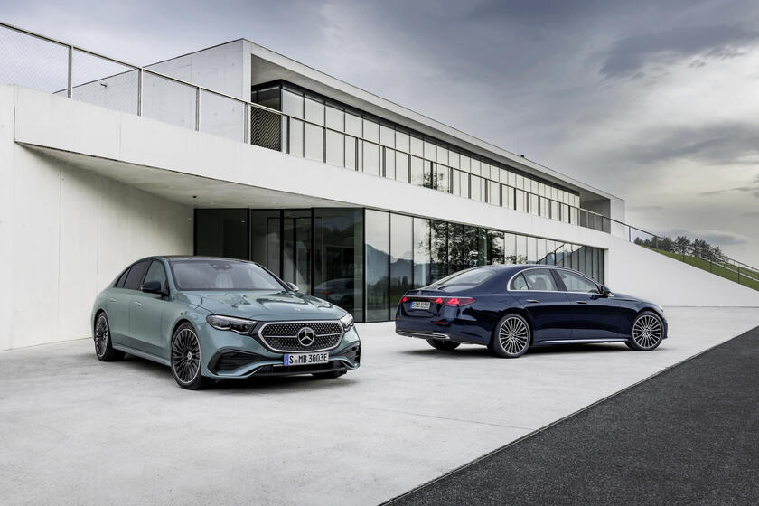 Nuova Mercedes Classe E - RIPRODUZIONE RISERVATA