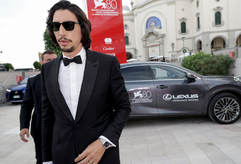 Adam Driver alla proiezione di "Ferrari" © ANSA/Lexus/Getty Images