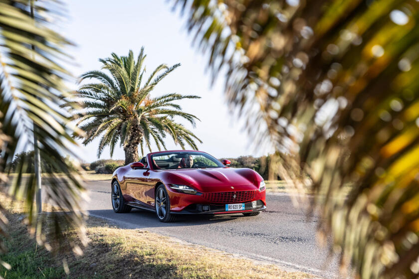 Ferrari Roma Spider - RIPRODUZIONE RISERVATA