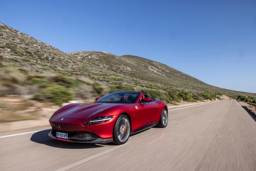 Ferrari Roma Spider - RIPRODUZIONE RISERVATA