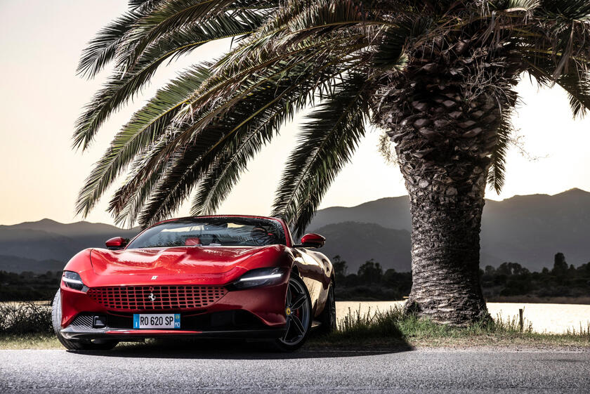 Ferrari Roma Spider - RIPRODUZIONE RISERVATA