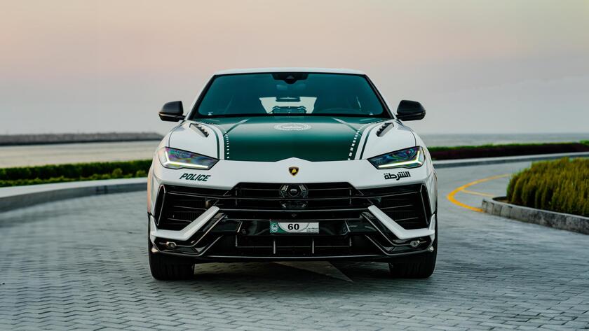 Urus Performante Polizia Dubai - RIPRODUZIONE RISERVATA