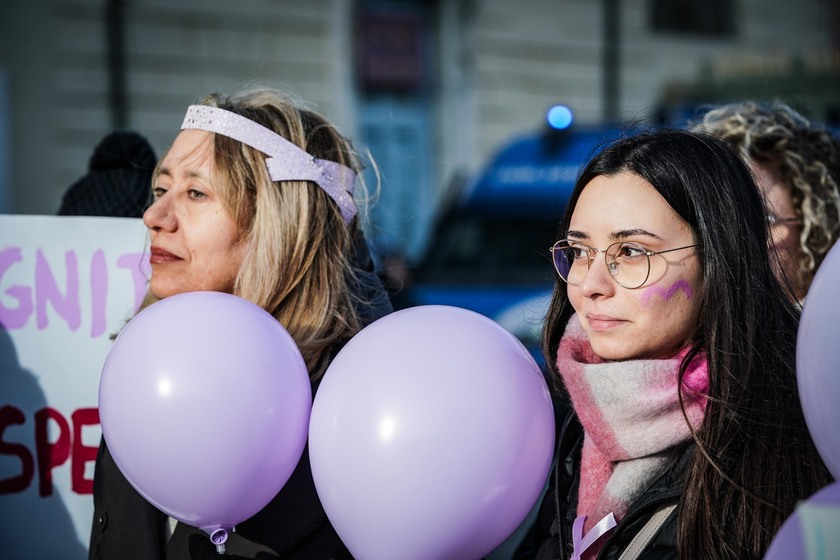 A Torino manifestazione sulla legge dei disturbi allimentari - RIPRODUZIONE RISERVATA