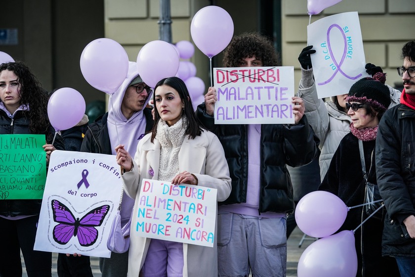 A Torino manifestazione sulla legge dei disturbi allimentari - RIPRODUZIONE RISERVATA