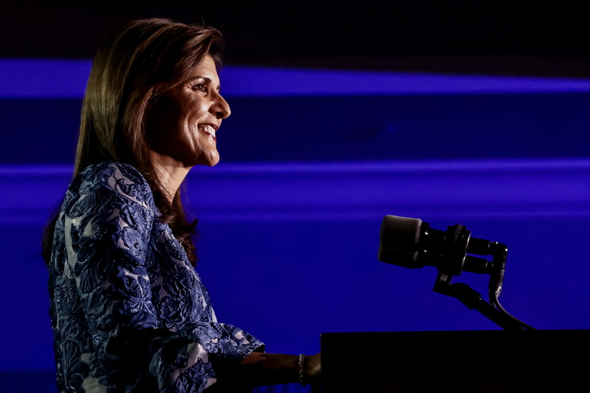 Republican presidential candidate Nikki Haley campaigns in New Hampshire - RIPRODUZIONE RISERVATA