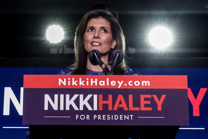 Republican presidential candidate Nikki Haley campaigns in New Hampshire - RIPRODUZIONE RISERVATA