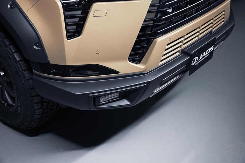 Con l 'abito Jaos il suv Lexus GX 550 è pronto alle prove più dure - RIPRODUZIONE RISERVATA