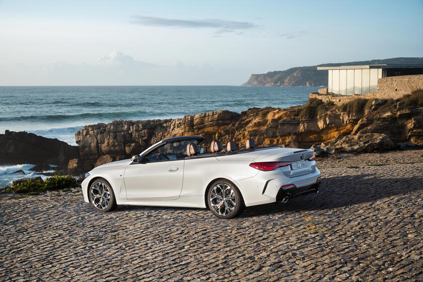 Nuova Bmw Serie 4 Coupé e Cabrio © ANSA/Bmw