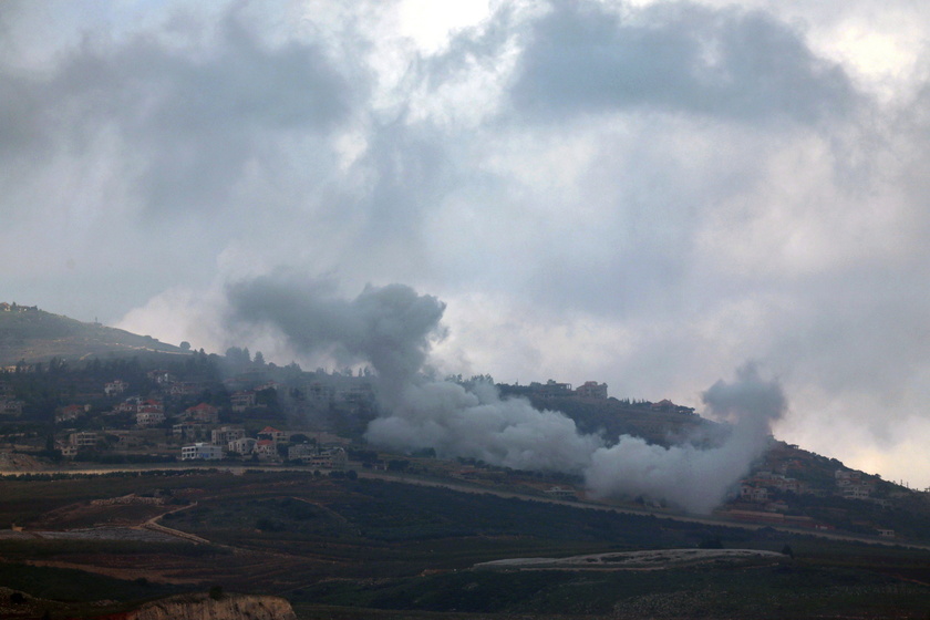 Israeli artillery unit in action at Israel-Lebanese border - RIPRODUZIONE RISERVATA