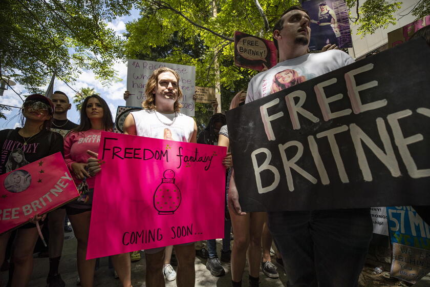 FreeBritney demonstration in Los Angeles - RIPRODUZIONE RISERVATA