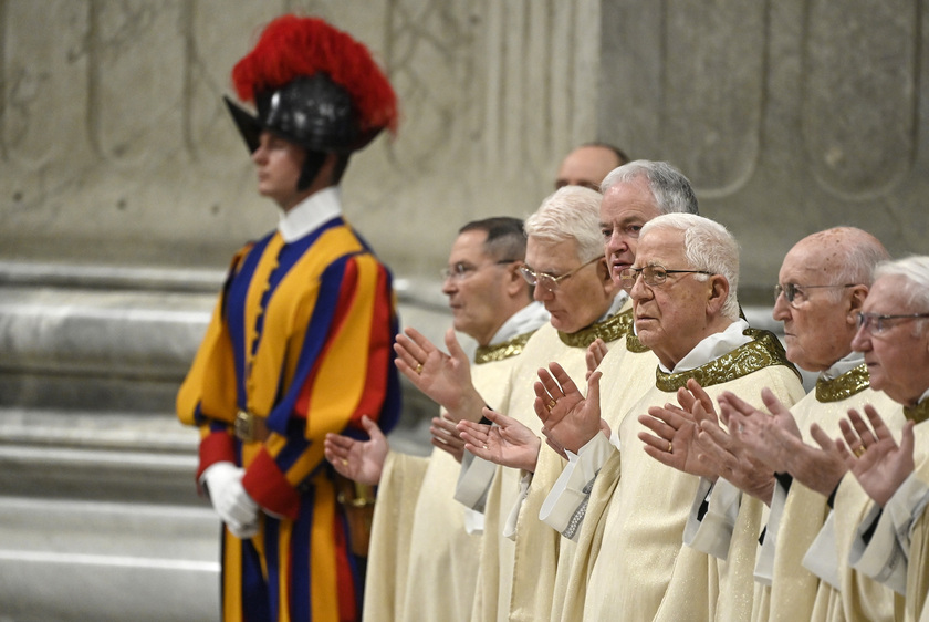 Il Papa, l 'annuncio della Pasqua 2024, sarà domenica 31 marzo - RIPRODUZIONE RISERVATA