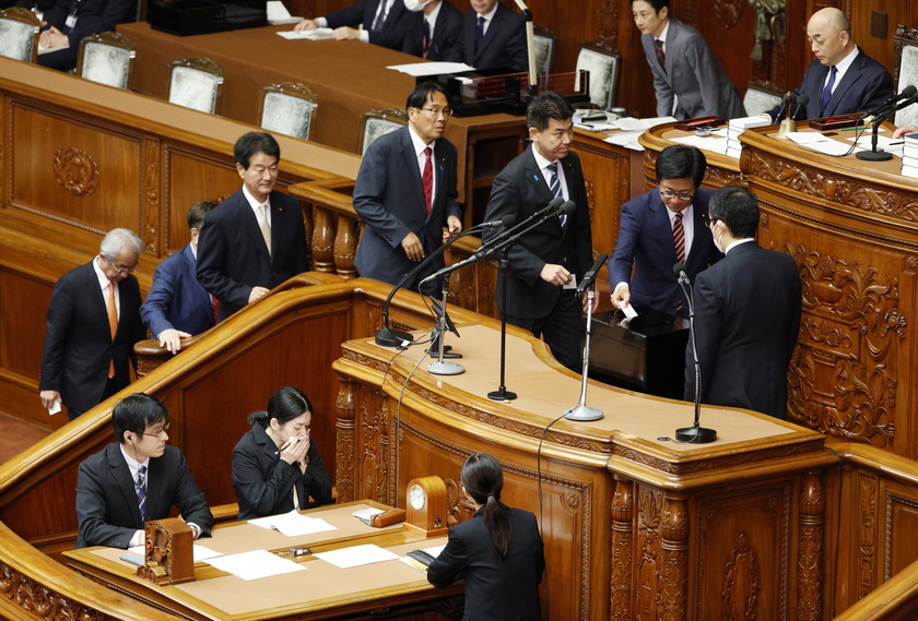 Japan's parliament set to elect Shigeru Ishiba as prime minister