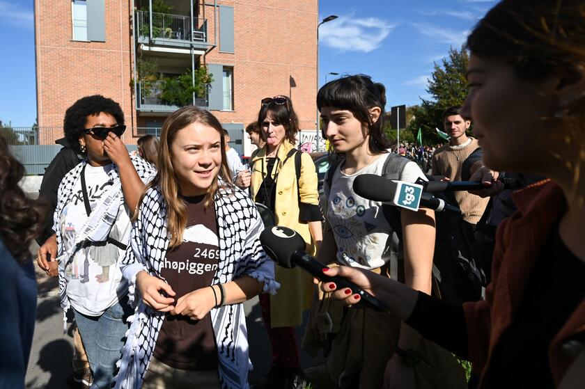 Greta Thunberg, attivisti del clima lottino anche per Palestina