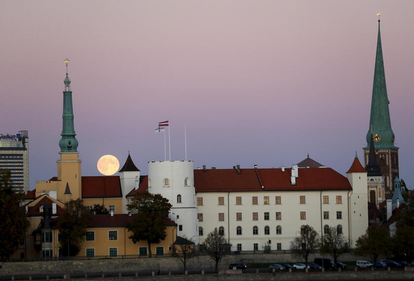 Supermoon rises over Riga