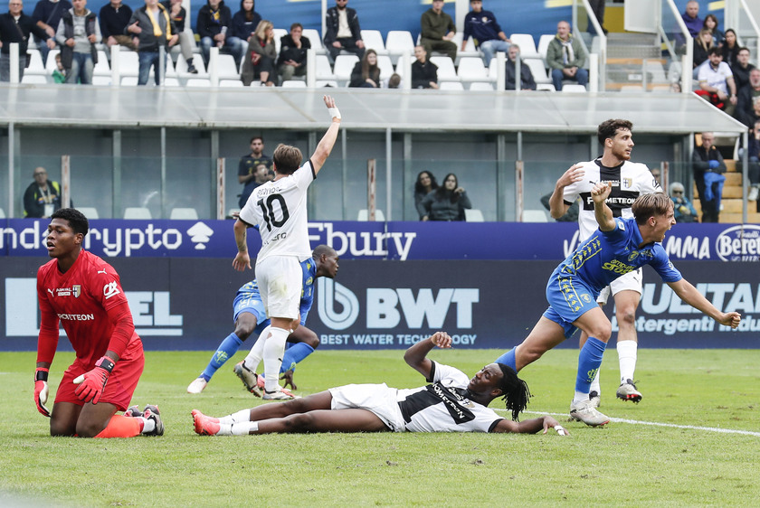 Soccer: Serie A ; Parma - Empoli