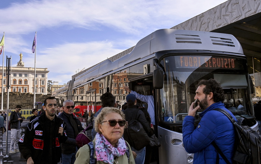 Public transport staff strike in Rome