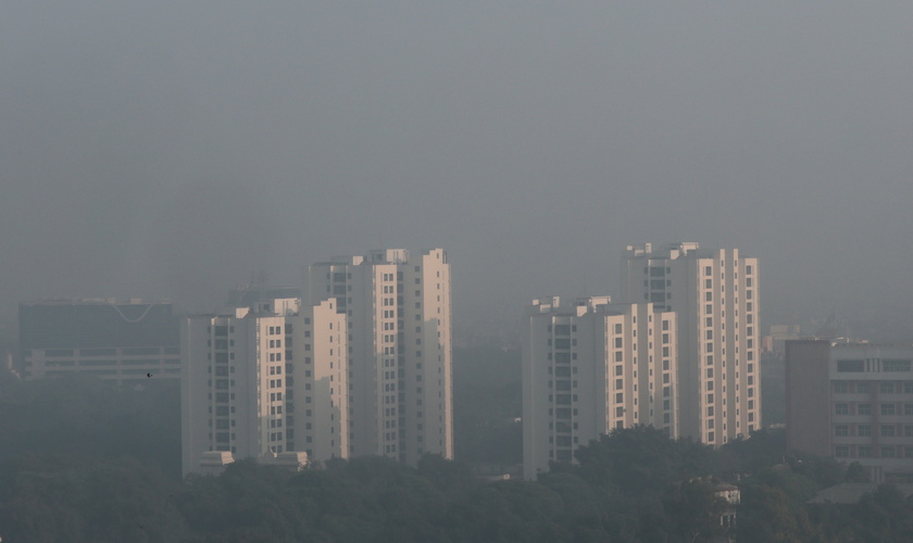 Delhi and national capital region battles severe and very poor air quality in New Delhi