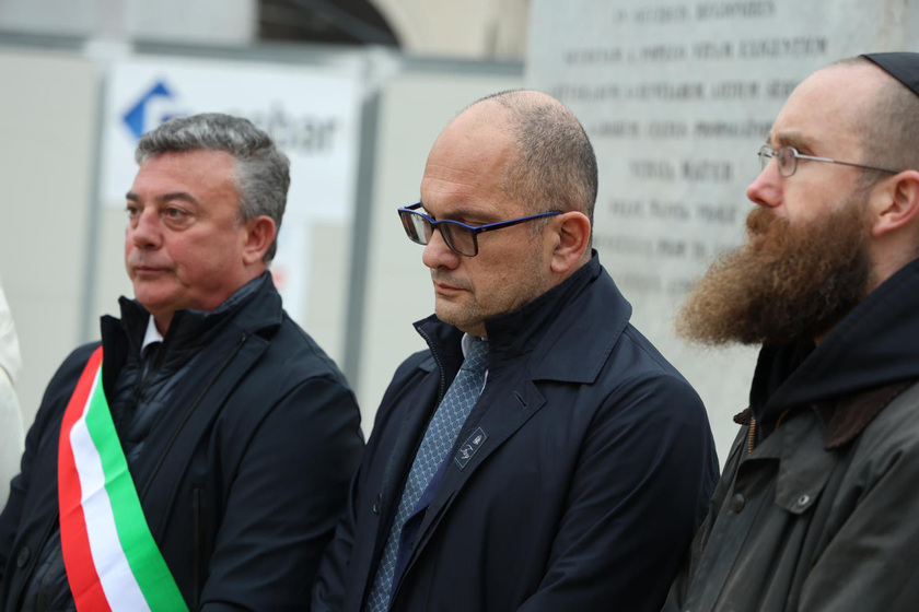 Preghiera in piazza per l'anniversario del sisma di Norcia