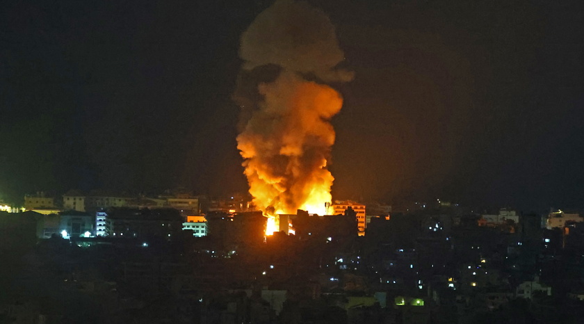 Israeli airstrikes hit southern Beirut suburb