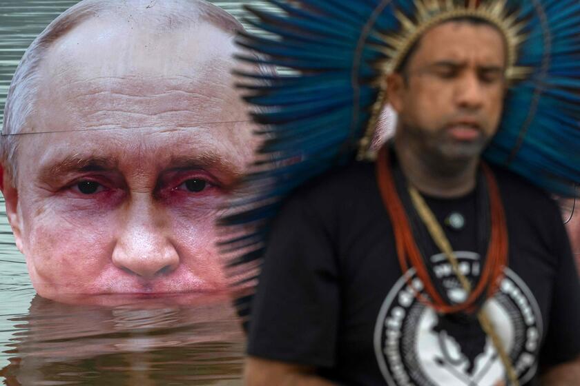 G20 - I volti dei leader sommersi dall'acqua, protesta dagli indigeni per la crisi climatica